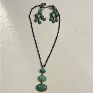 Elegant  Necklace and Earring Set